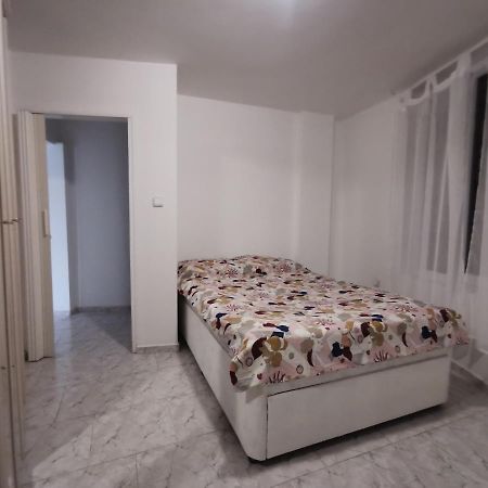 Maisonette In The Center Of Varna Two Bedrooms Free Parking Eksteriør bilde